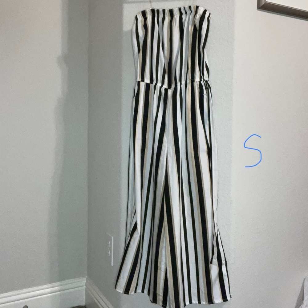 3/4 romper (striped)